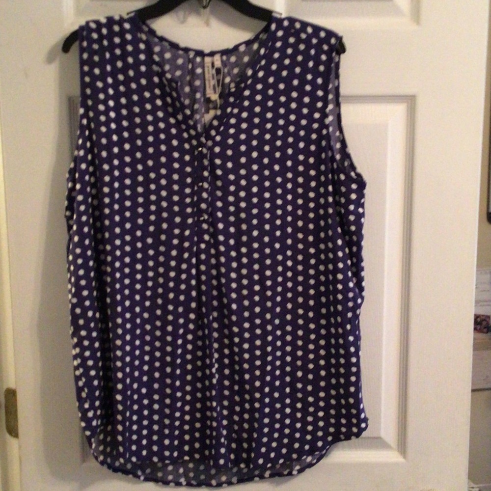 Grand & Greene Polka Dot Sleeveless Blouse - Navy & White